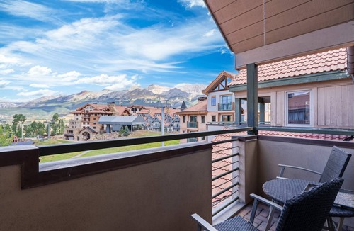 Mountain Village House | 43 m² House ∙ 1 bedroom ∙ 4 guests