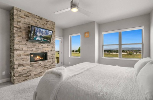 Galeton House | 446 m² House ∙ 4 bedrooms ∙ 10 guests