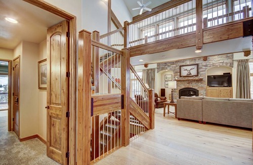 Three Peaks House | 447 m² House ∙ 5 bedrooms ∙ 12 guests