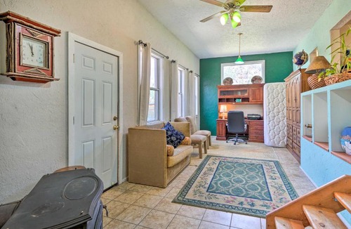 Paradox House | 45-Acre Paradox Sanctuary with Grill and Decks!