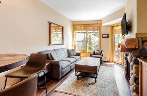 Copper Mountain Village Condo | 46 m² Condo ∙ 1 bedroom ∙ 4 guests