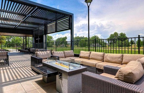 Centerra Hotel | 46 m² Hotel ∙ 127 guests