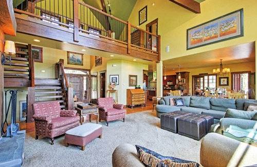 Granby House | 464 m² House ∙ 4 bedrooms ∙ 10 guests