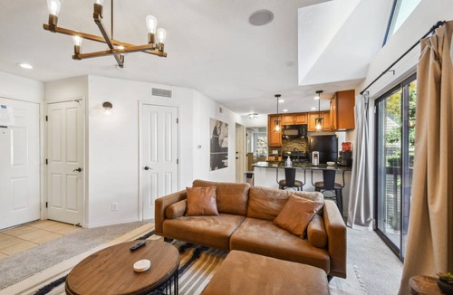 Englewood Apartment | 47 m² Apartment ∙ 1 bedroom ∙ 2 guests