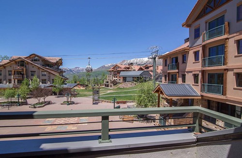 Mountain Village Apartment | 47 m² Apartment ∙ 1 bedroom ∙ 4 guests