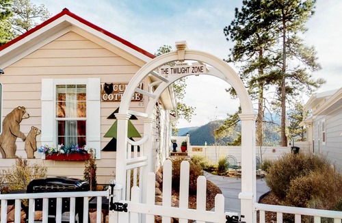 Woodland Park Cottage | 47 m² Cabin ∙ 1 bedroom ∙ 4 guests