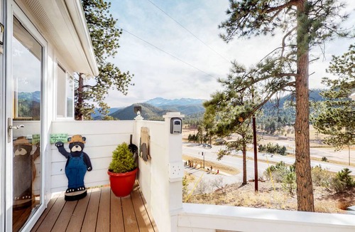 Woodland Park Cottage | 47 m² Cabin ∙ 1 bedroom ∙ 4 guests