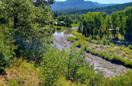 San Juan River Village Cabin | 472 m² Cabin ∙ 4 bedrooms ∙ 10 guests