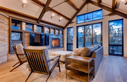 Fairways House | 478 m² House ∙ 5 bedrooms ∙ 12 guests