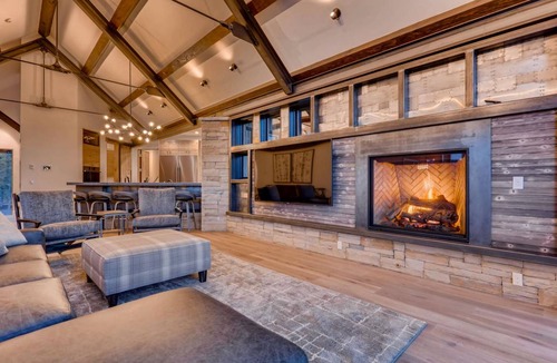 Fairways House | 478 m² House ∙ 5 bedrooms ∙ 12 guests