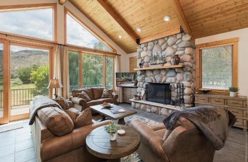 Durango House | 4920 County Rd 203