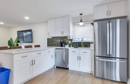 Arvada Plaza Area House | 4BD Near DT - Hot Tub, Pingpong & Backyard Fun