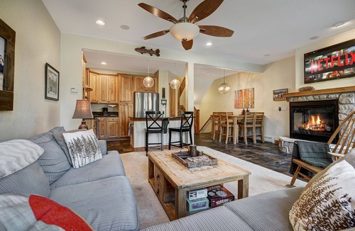 Winter Park House | 4BR Luxury Winter Park Townhome Walk to Main Street & Private Hot Tub
