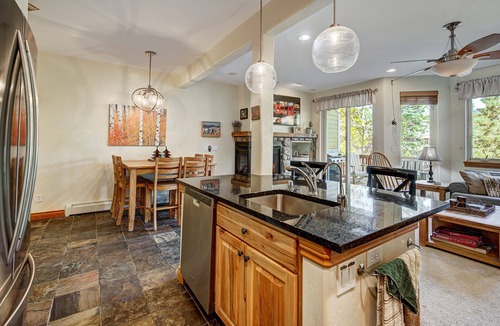 Winter Park House | 4BR Luxury Winter Park Townhome Walk to Main Street & Private Hot Tub