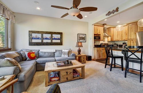Winter Park House | 4BR Luxury Winter Park Townhome Walk to Main Street & Private Hot Tub