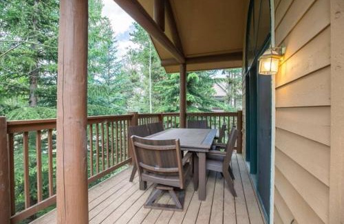 Four O'Clock House | 5 Bedroom Luxury Townhome Near Snowflake Lift In Breckenridge - Walk To Lift!