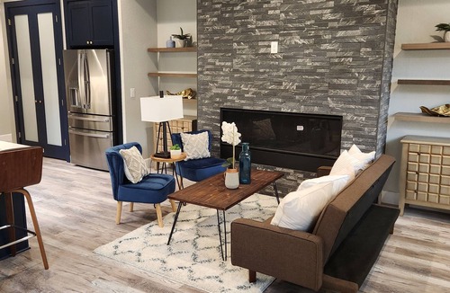 Uptown House | 5 bedrooms 3 baths 2800 sqft Heart of Denver Downtown!