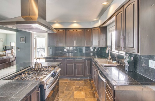 Skyway House | 5 Mi to Area Attractions: Home w/Indoor Hot Tub