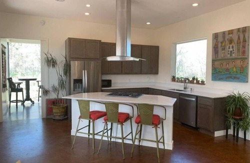 La Veta House | 5 Star Luxury Home Surrounded by Nature