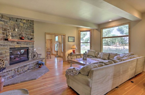 Fruita House | 510 m² House ∙ 6 bedrooms ∙ 18 guests