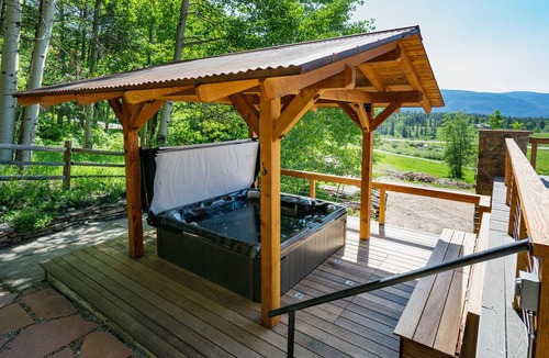 Purgatory House | 511 m² House ∙ 5 bedrooms ∙ 13 guests