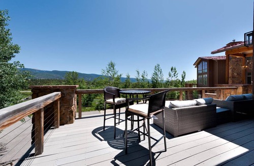 Purgatory House | 511 m² House ∙ 5 bedrooms ∙ 13 guests