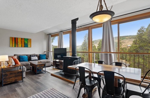 Lakeside Village Apartment | 52 m² Apartment ∙ 4 guests