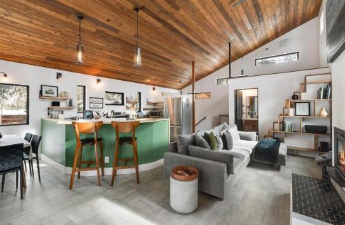 Ouray House | 524 Spangler Lane