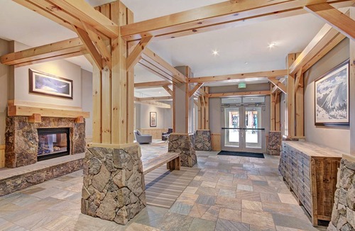 Copper Mountain Village Condo | 53 m² Condo ∙ 1 bedroom ∙ 4 guests