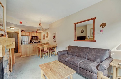 Copper Mountain Village Condo | 53 m² Condo ∙ 1 bedroom ∙ 4 guests