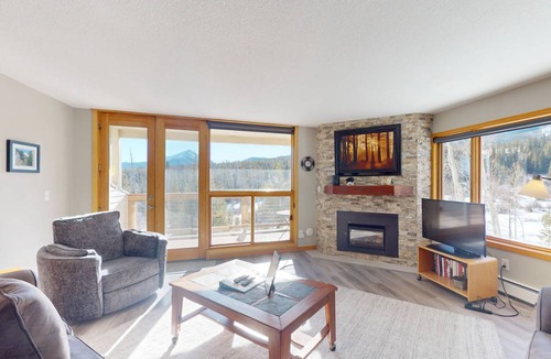 Wildernest Condo | 58 m² Condo ∙ 1 bedroom ∙ 4 guests