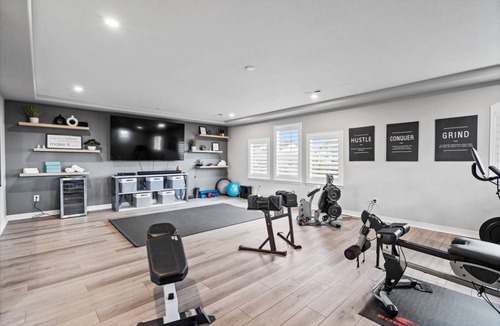 Commerce City House | 595 m² House ∙ 7 bedrooms ∙ 16 guests