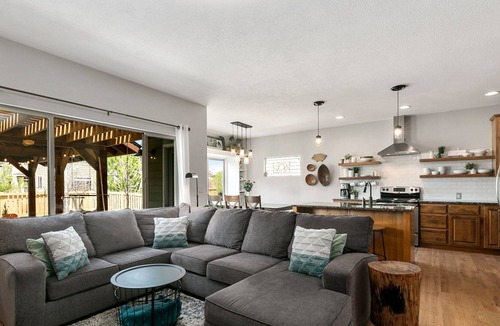 Timnath House | 5BR, family-friendly home w/ outdoor living space in beautiful Northern CO