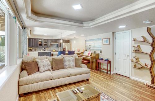 Aurora Apartment | 6 Mi to Aurora Reservoir Apt with Patio!