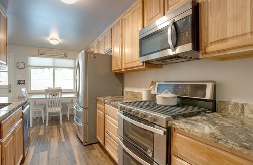 Barths House | 6 Mi to Denver: WFH-Friendly Duplex in Wheat Ridge