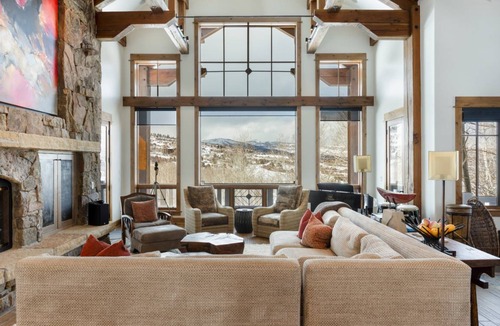 Edwards House | 604 m² House ∙ 4 bedrooms ∙ 10 guests