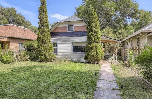 Longmont House | 62 m² House ∙ 2 bedrooms ∙ 4 guests