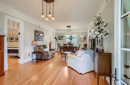 Castle Rock House | 620 2nd St