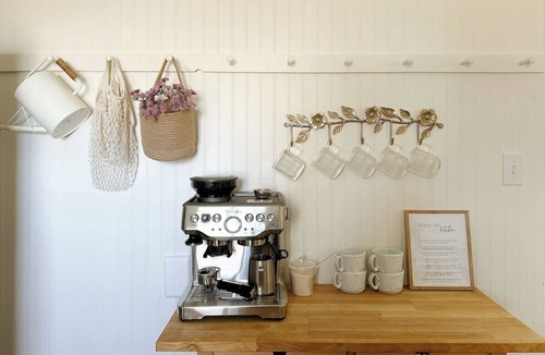 Scenic Heights House | 63rd · Mile High Organic Cottage