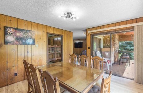 Idlewild Estates House | 64 Rose Court