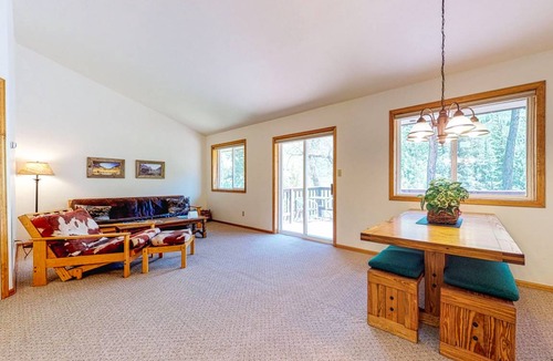 Carbondale Cabin | 65 m² Cabin ∙ 1 bedroom ∙ 4 guests