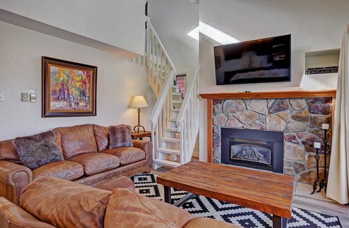 Warrior's Mark Condo | 66 m² Condo ∙ 1 bedroom ∙ 6 guests