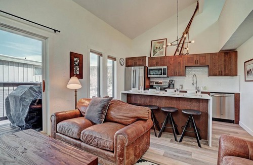 Warrior's Mark Condo | 66 m² Condo ∙ 1 bedroom ∙ 6 guests