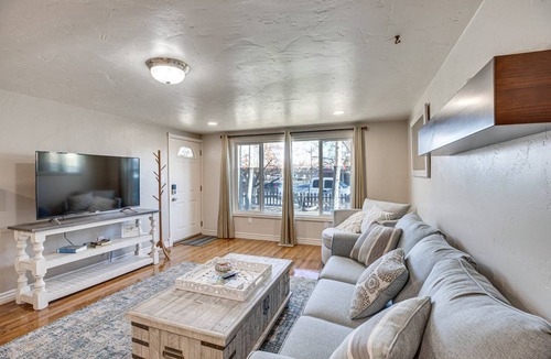 Grand Junction House | 69 m² House ∙ 2 bedrooms ∙ 6 guests