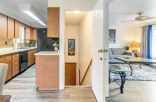 Aurora House | 7 Mi to Dtwn Denver: Home w/Large Yard!