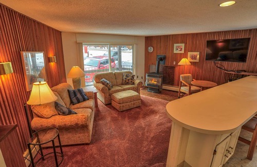 Peak 8 Apartment | 72 m² Apartment ∙ 2 bedrooms ∙ 5 guests