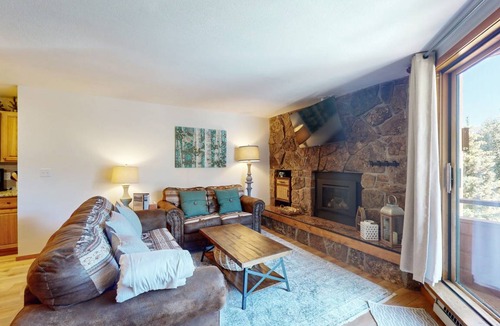 Dillon Condo | 73 m² Condo ∙ 1 bedroom ∙ 4 guests