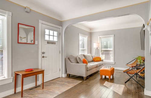 Englewood House | 74 m² House ∙ 2 bedrooms ∙ 3 guests