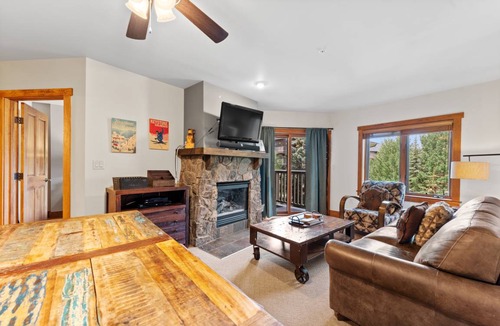 River Run Apartment | 77 m² Apartment ∙ 2 bedrooms ∙ 6 guests