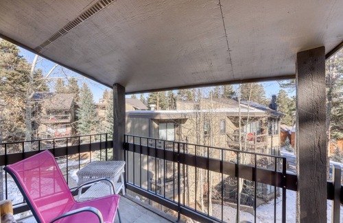 Peak 8 Condo | 78 m² Condo ∙ 2 bedrooms ∙ 6 guests